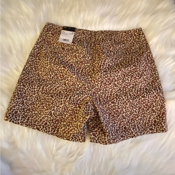 Lee Women's Leopard Print Shorts Regular Fit Mid Rise‎ Size 12 Pockets New - Picture 10 of 11